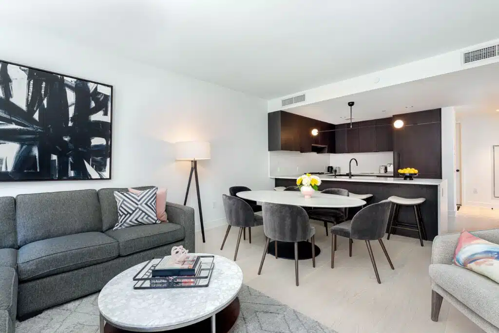 55 West 17th Street Apt 701-3_compressed