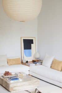 How to Decorate an Empty Corner Without Making It Feel Cluttered